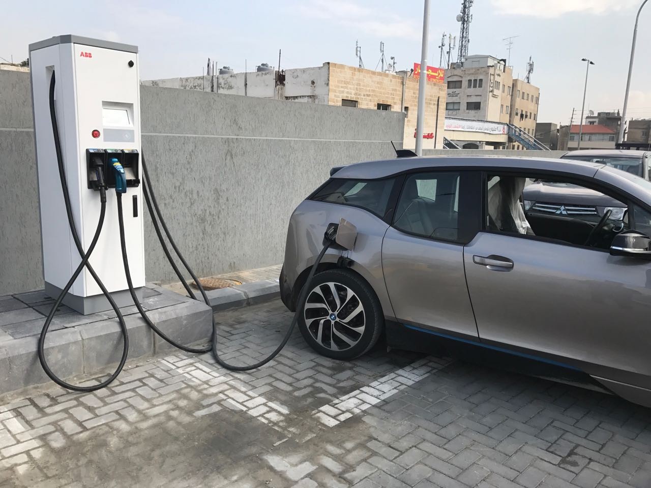 Manaseer Oil & Gas installed 2nd fast electric vehicle cars charger for the public use